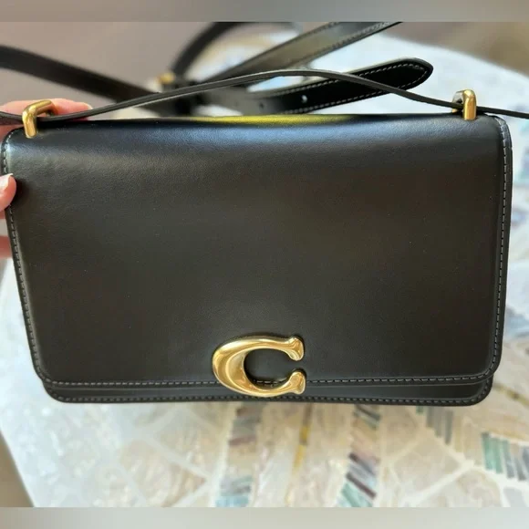 COACH
Bandit Leather Shoulder Bag - Picture 2 of 16
